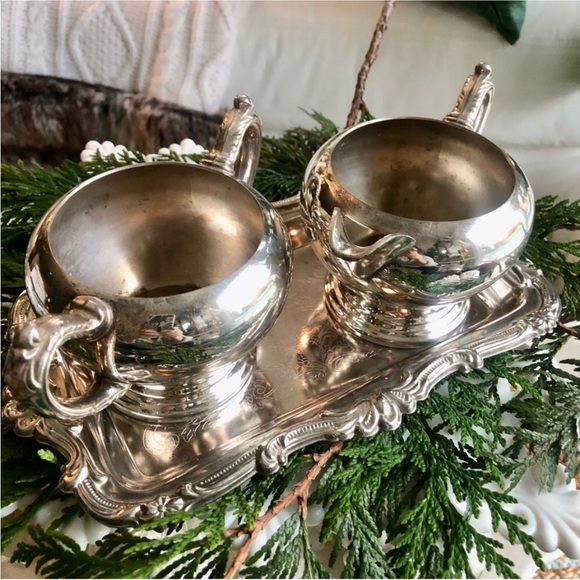 Vintage Silver Plate Ornate Handle Creamer & Sugar - Picture 1 of 7
